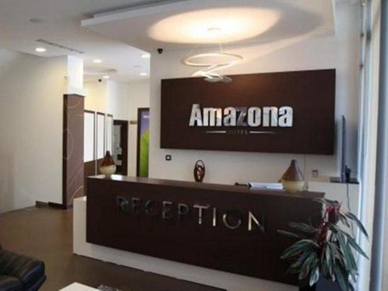 Amazona Hotel 普里什蒂纳 外观 照片